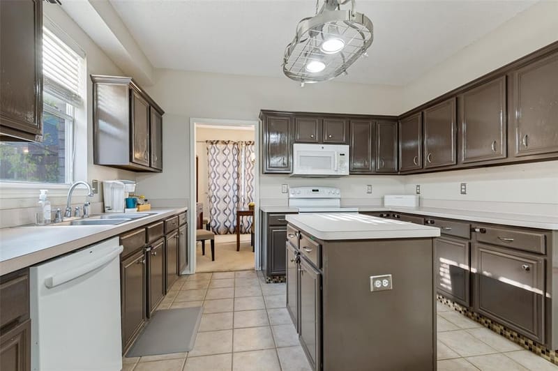 2116 Pritchard Drive, Grapevine TX 76051 - Photo 12