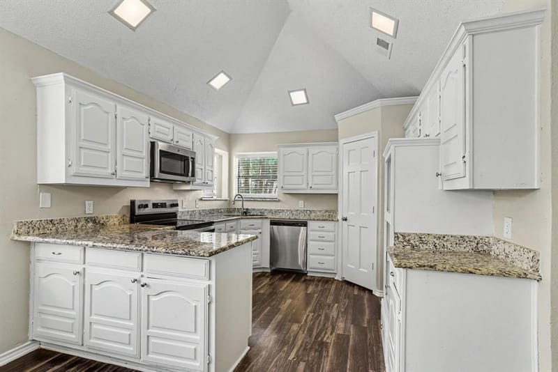 8306 Navigation Drive, Rowlett TX 75088 - Photo 13