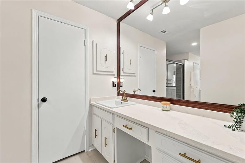3232 Prince Court, Bedford TX 76021 - Photo 15