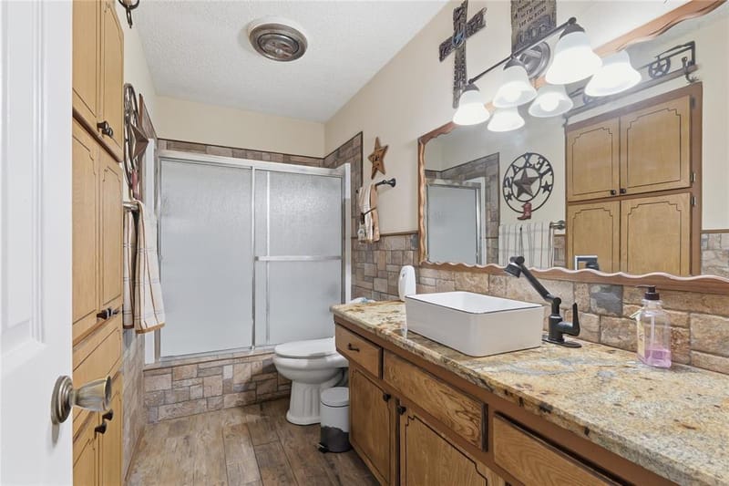 3741 County Road 423, Cleburne TX 76031 - Photo 21