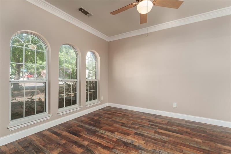 6101 Copperfield Drive, Arlington TX 76001 - Photo 6