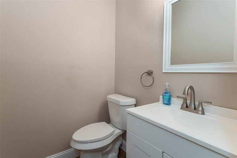 6101 Copperfield Drive, Arlington TX 76001 - Photo 18