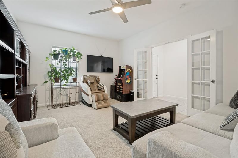 4022 Meadow Canyon Drive, Lancaster TX 75146 - Photo 5