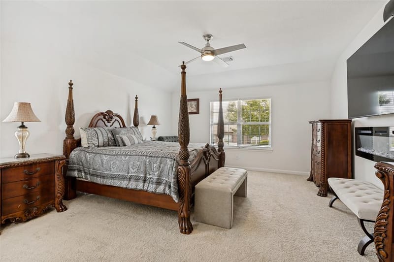 4022 Meadow Canyon Drive, Lancaster TX 75146 - Photo 14