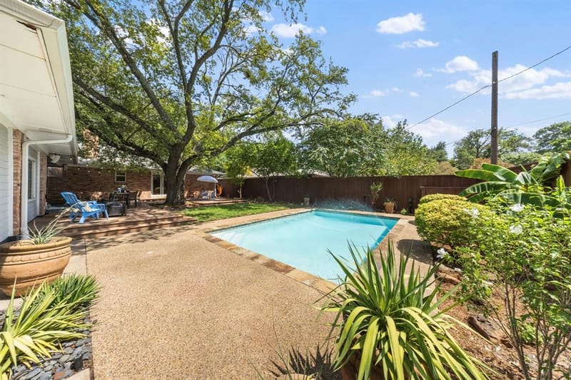 10412 Silverock Drive, Dallas TX 75218 - Photo 28