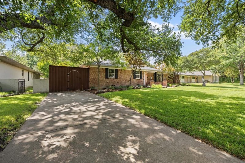10412 Silverock Drive, Dallas TX 75218 - Photo 39