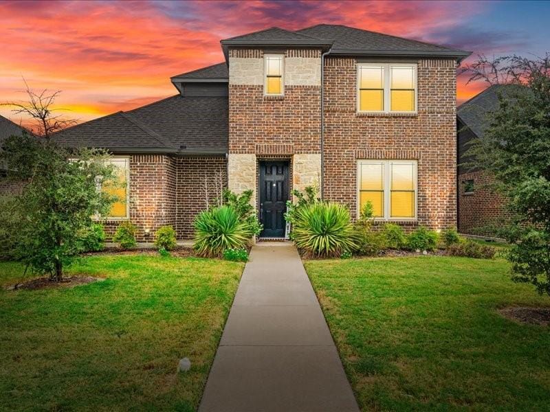 44 River Oaks Boulevard, Waxahachie TX 75165