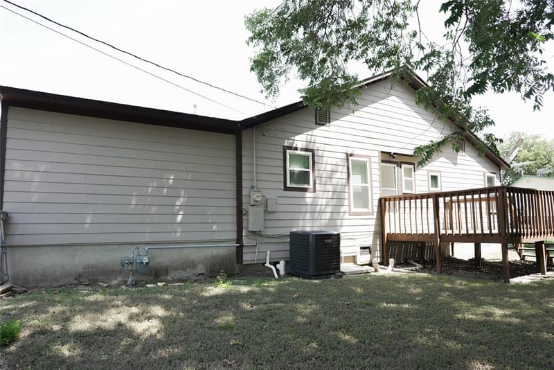 1813 Roberts Cut Off Road, River Oaks TX 76114 - Photo 28