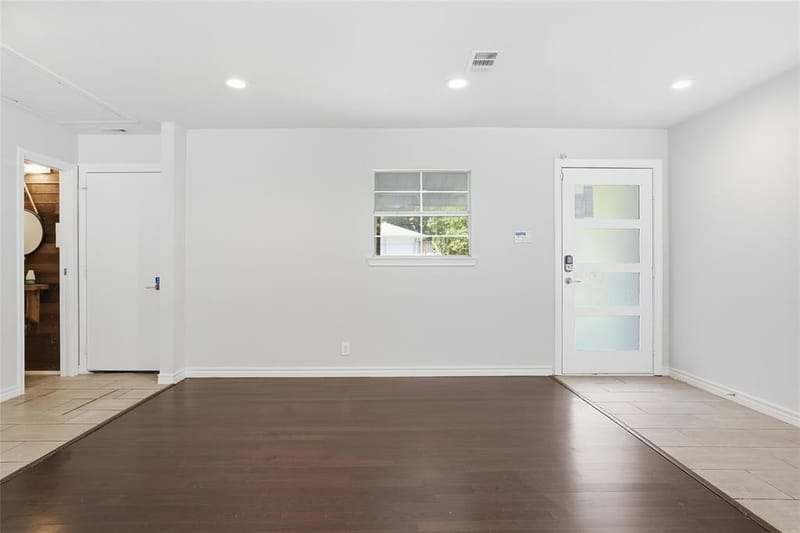 7248 Walling Lane, Dallas TX 75231 - Photo 20