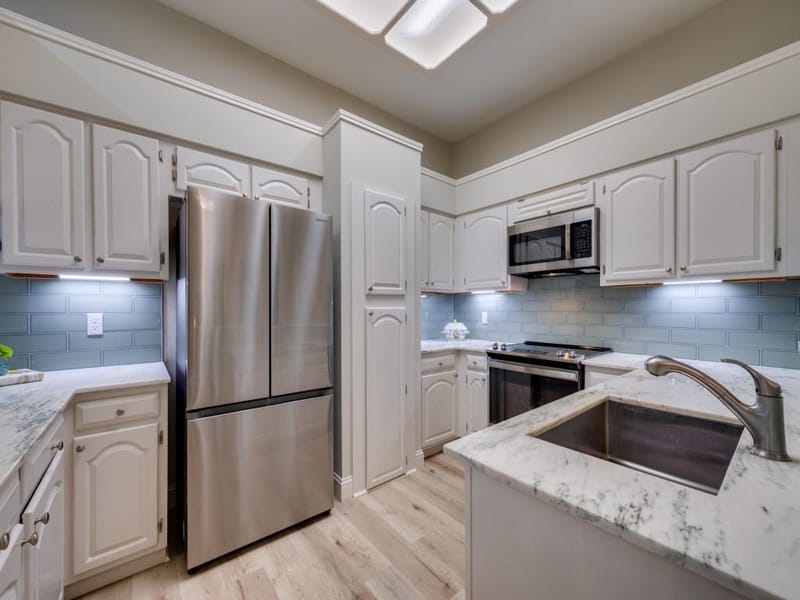 2522 Mallard Cove, Carrollton TX 75006 - Photo 7