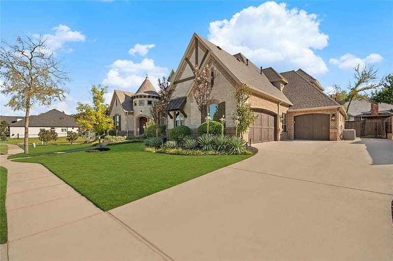 2624 Lake Shore Drive, Keller TX 76248 - Photo 4