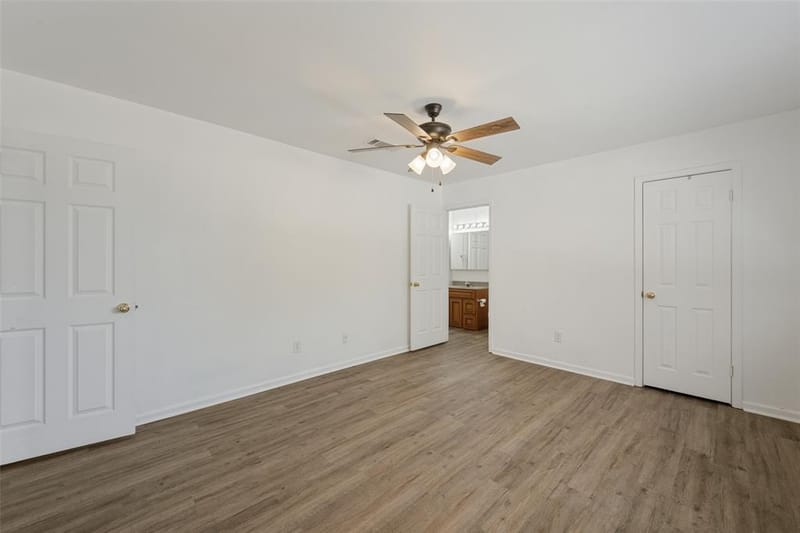 821 E Glendale St., Crowley TX 76036 - Photo 15