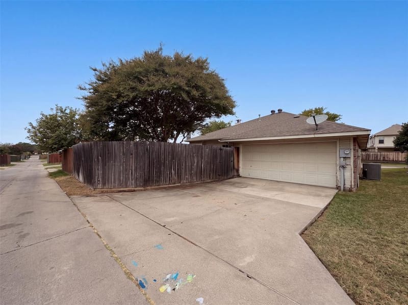 1406 Di Orio Drive, Lewisville TX 75067 - Photo 24