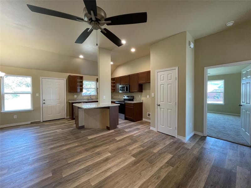 721 HILLBURN, West Tawakoni TX 75474 - Photo 8
