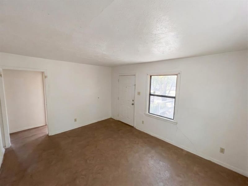 2311 Village Way, Dallas TX 75216 - Photo 8