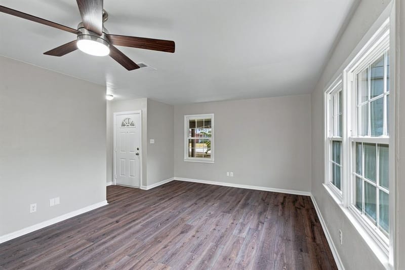 3300 Leith Avenue, Fort Worth TX 76133 - Photo 6