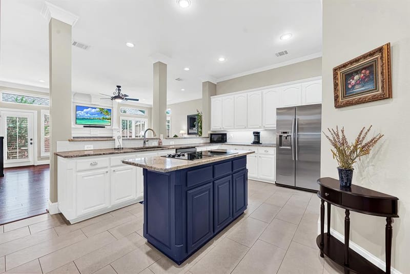 6816 Myrtle Beach Drive, Plano TX 75093 - Photo 5
