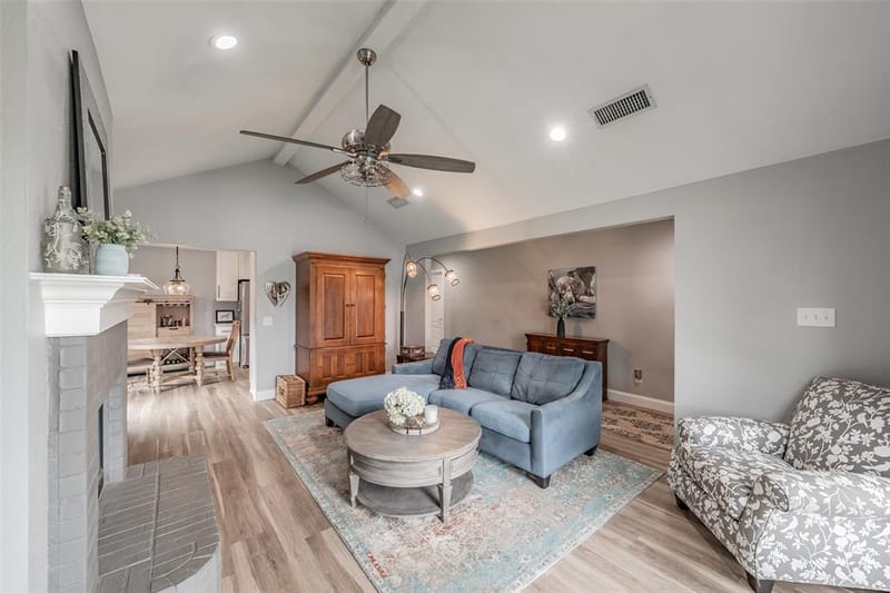 7403 Fossil Lake Drive, Arlington TX 76002 - Photo 8