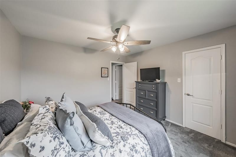 7403 Fossil Lake Drive, Arlington TX 76002 - Photo 25