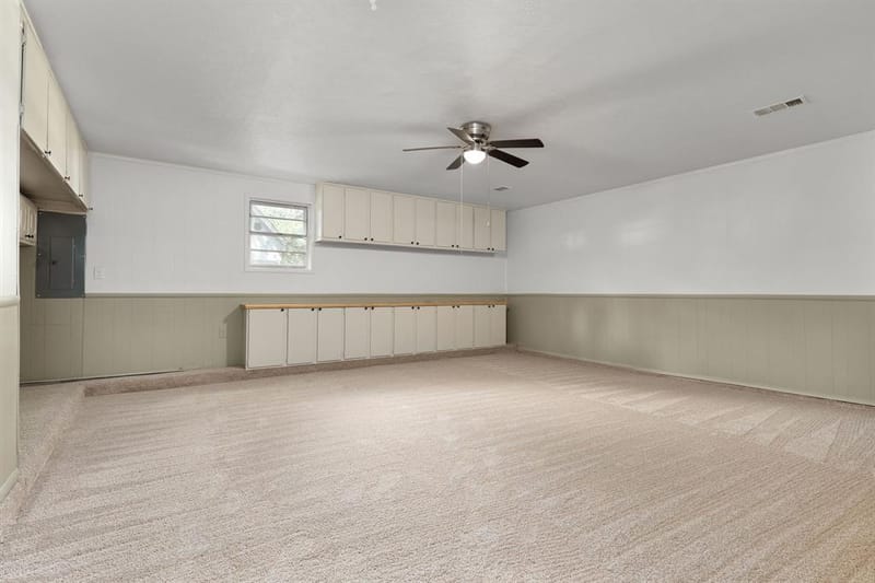 202 E Kenwood Drive, Garland TX 75041 - Photo 13