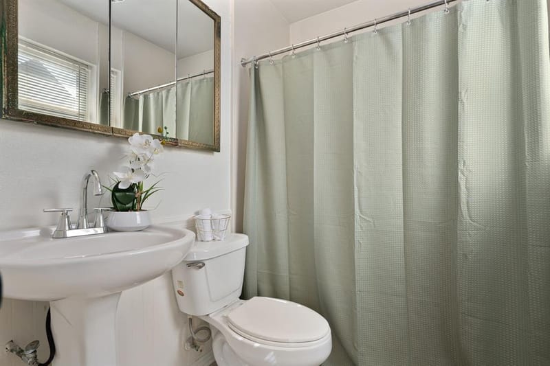 202 E Kenwood Drive, Garland TX 75041 - Photo 17