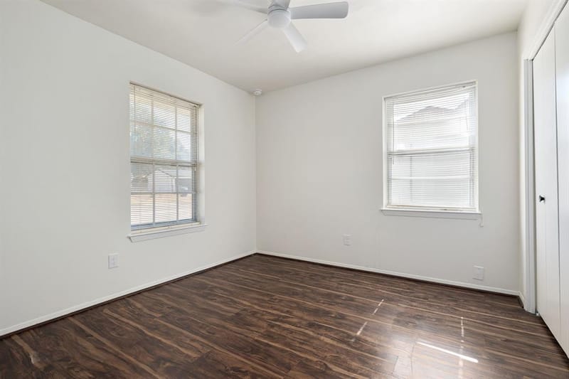 202 E Kenwood Drive, Garland TX 75041 - Photo 21