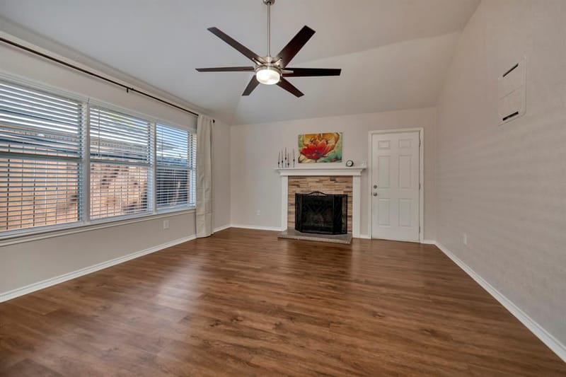 4220 Maryanne Place, Haltom City TX 76137 - Photo 5