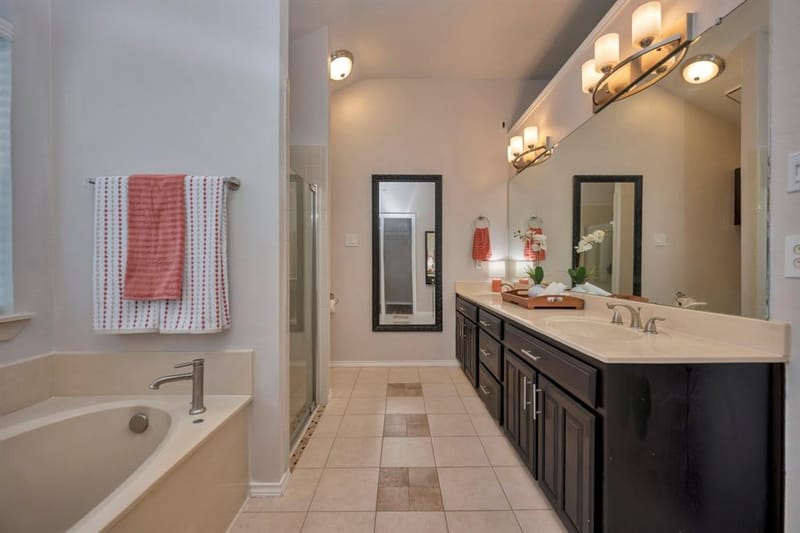 4220 Maryanne Place, Haltom City TX 76137 - Photo 25