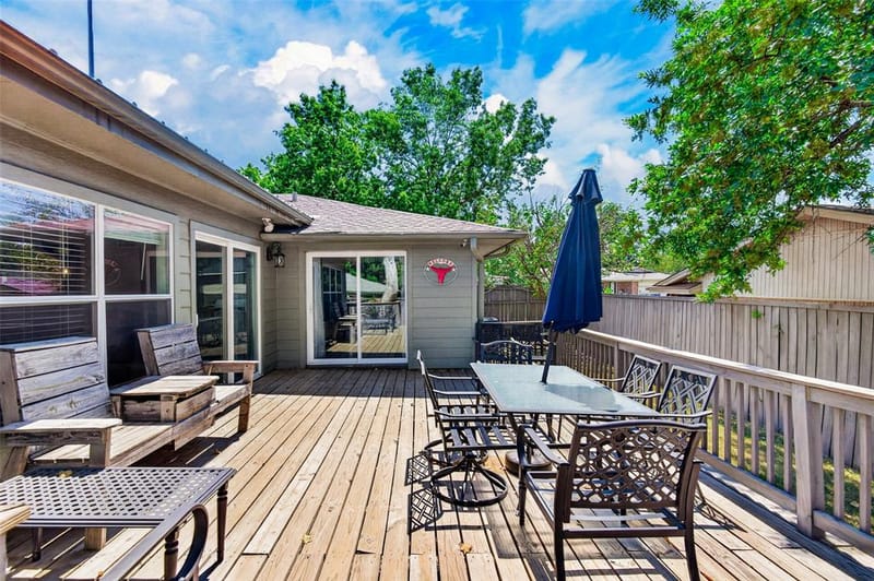 2400 Kent Circle, Greenville TX 75402 - Photo 23