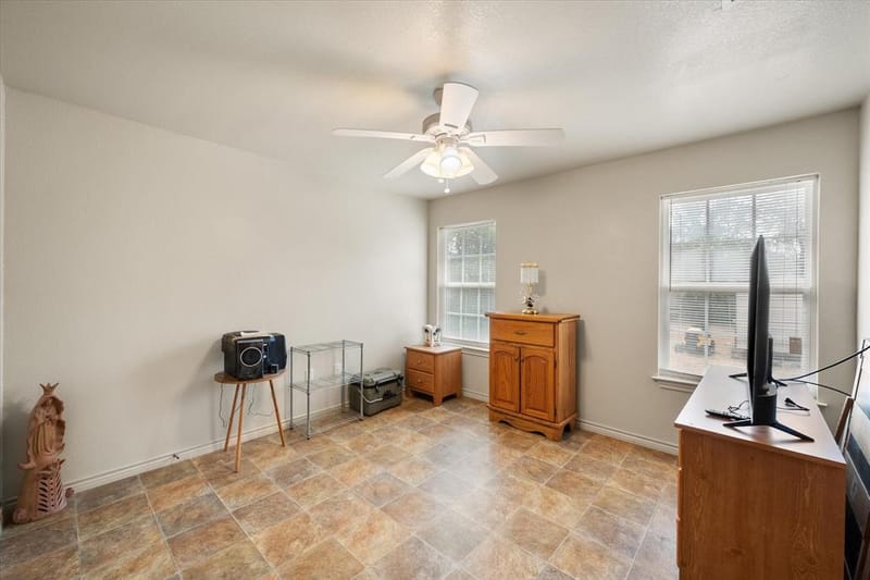 700 Cypress Avenue, Corsicana TX 75110 - Photo 26