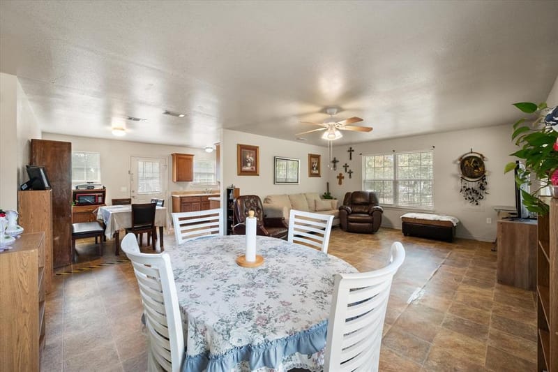 700 Cypress Avenue, Corsicana TX 75110 - Photo 14