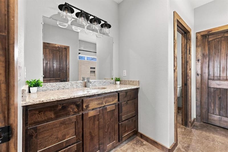 1350 County Road 4040, Ector TX 75479 - Photo 16