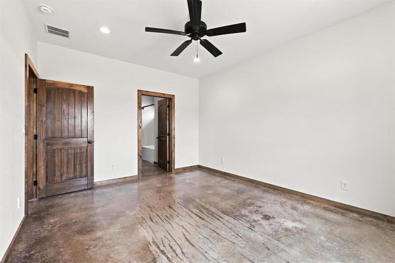1350 County Road 4040, Ector TX 75479 - Photo 15