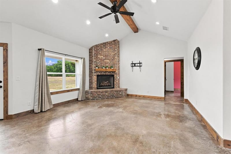 1350 County Road 4040, Ector TX 75479 - Photo 11