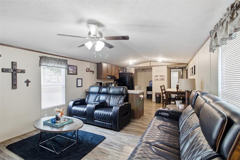 182 Big Chief Drive, Gun Barrel City TX 75156 - Photo 5