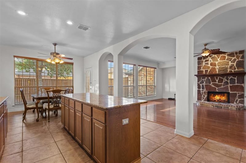 7513 Kallan Drive, Rowlett TX 75089 - Photo 2