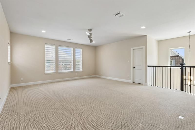 8615 Thorbrush Place, Dallas TX 75238 - Photo 20