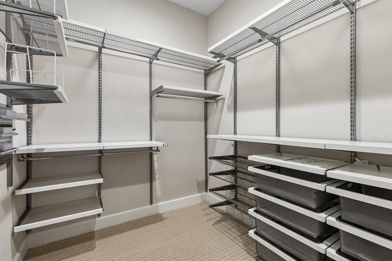 8615 Thorbrush Place, Dallas TX 75238 - Photo 19