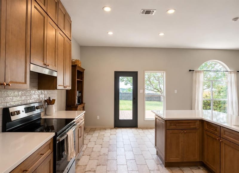 105 Hillside Drive, Celina TX 75009 - Photo 7
