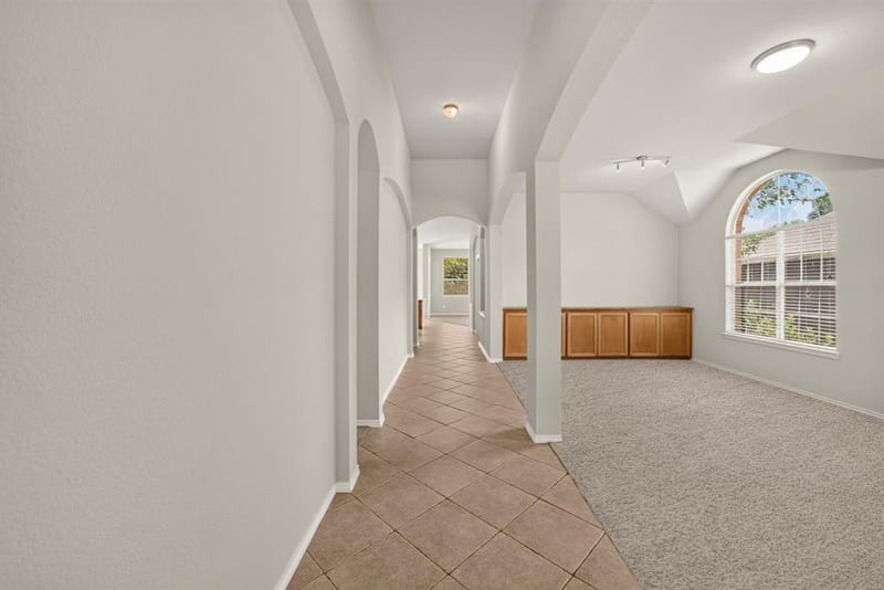 9761 Snowberry Drive, Frisco TX 75035 - Photo 6