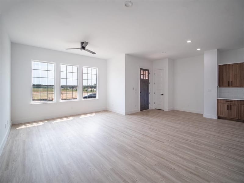 3437 Sanjeev Drive, Irving TX 75060 - Photo 3