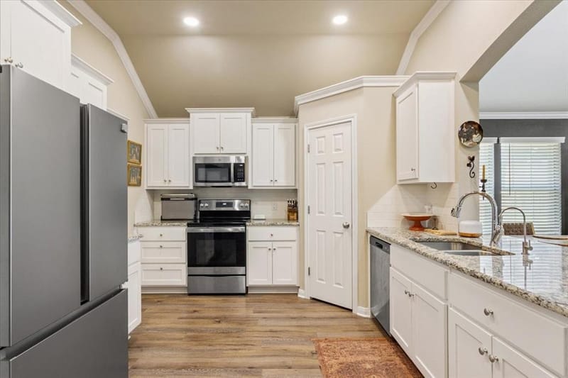 2518 Yoder Lane, Robinson TX 76706 - Photo 9