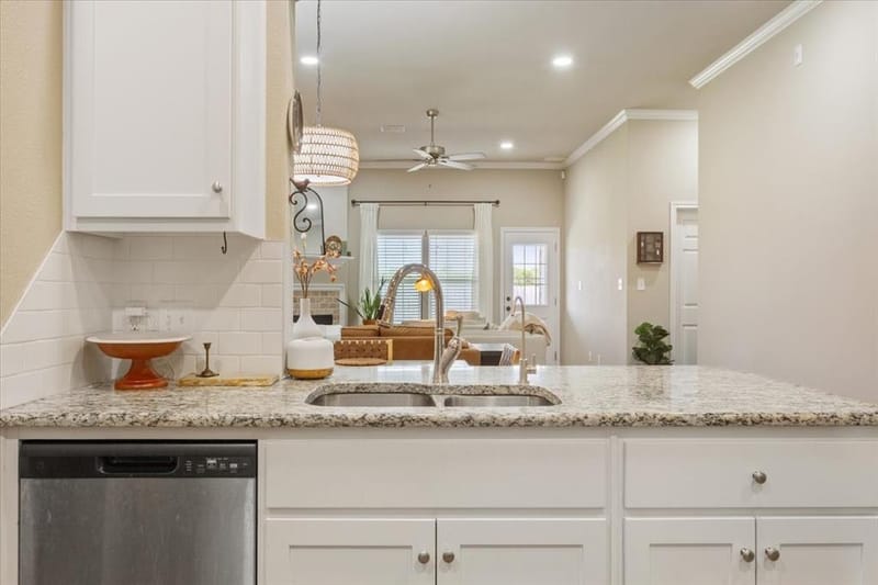 2518 Yoder Lane, Robinson TX 76706 - Photo 10