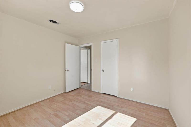 4207 Rainier Street, Irving TX 75062 - Photo 31