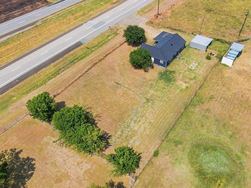 6575 W State Highway 31, Corsicana TX 75110