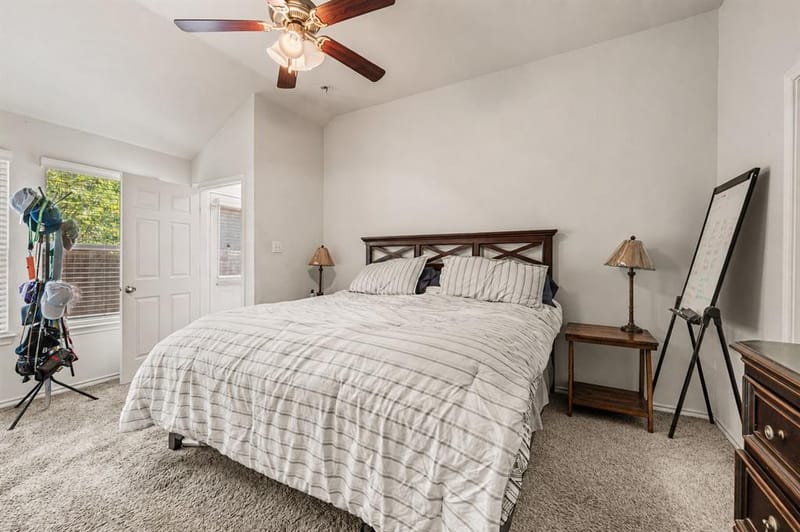 1800 Kings Cross Drive, Lancaster TX 75134 - Photo 17