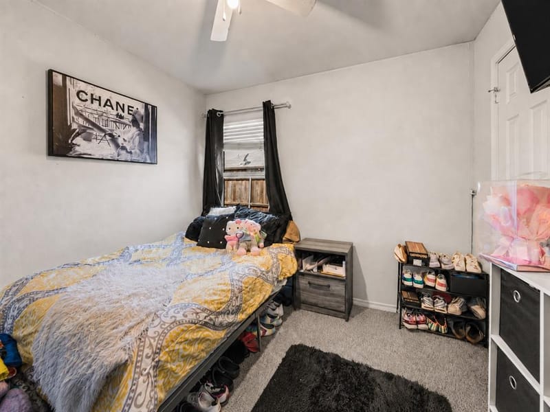 1800 Kings Cross Drive, Lancaster TX 75134 - Photo 22