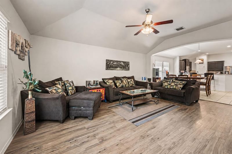 1800 Kings Cross Drive, Lancaster TX 75134 - Photo 7