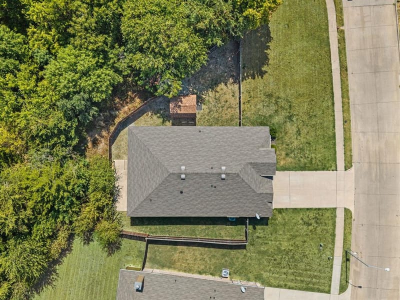 1800 Kings Cross Drive, Lancaster TX 75134 - Photo 28
