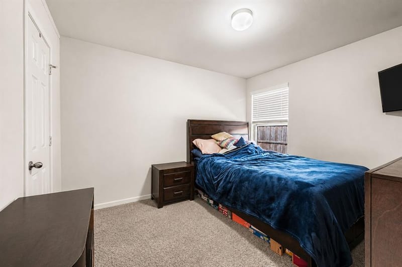 1800 Kings Cross Drive, Lancaster TX 75134 - Photo 20